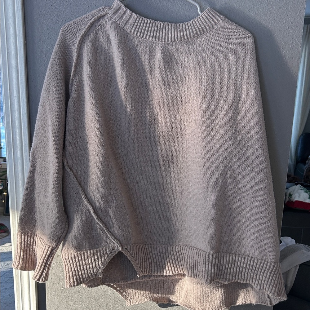 Elegant Women's Sweater in Soft Beige